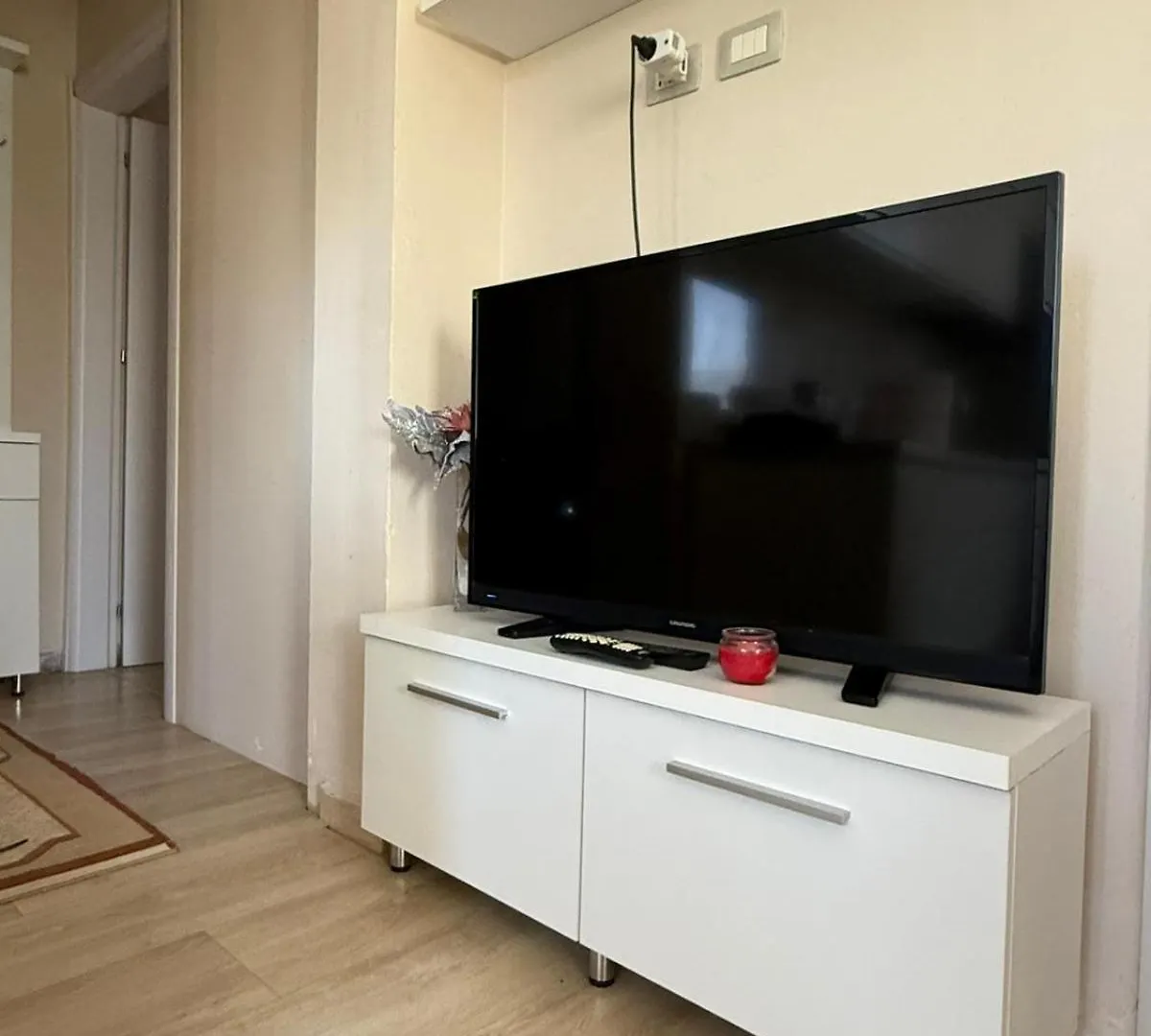 Willa Nesti House Orikum 0*,